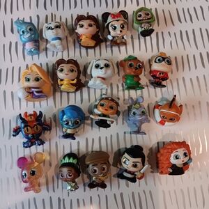 Disney Doorables LOT Of 20